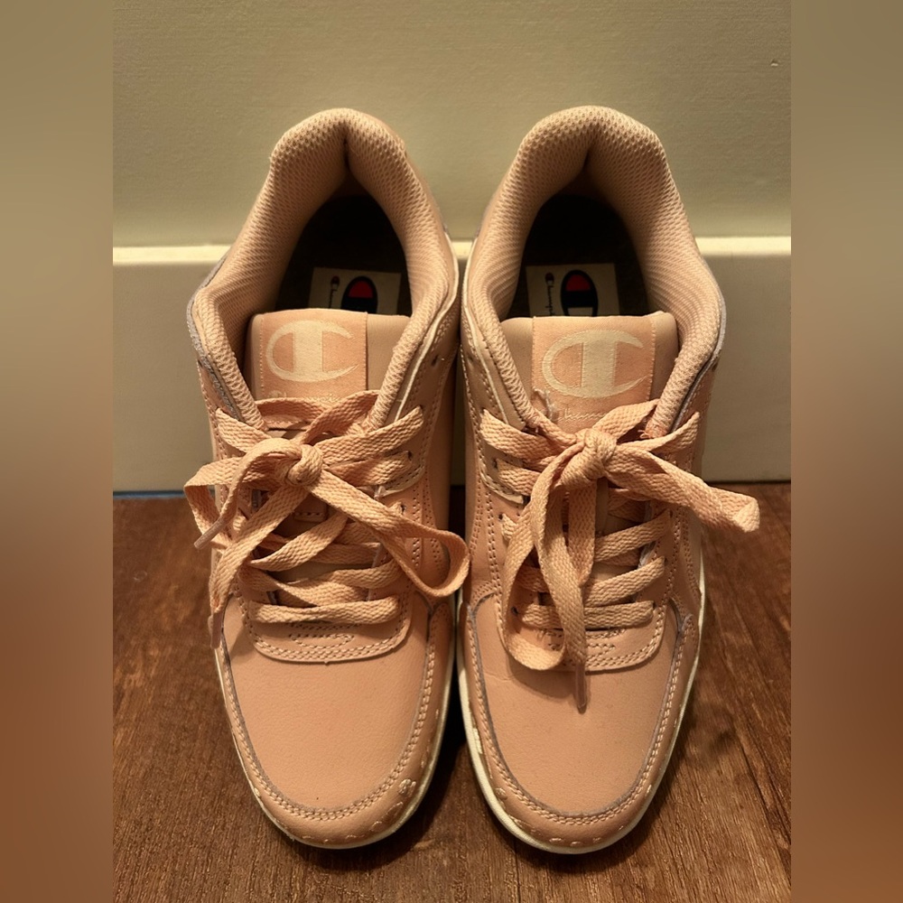Champion pale pink sneaker Women’s size 7.5-Super C Court Low Mono Spiced